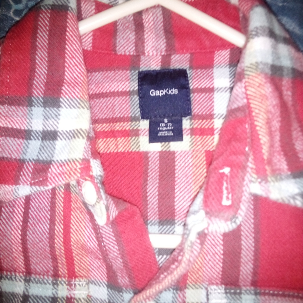 Gap kids flannel 6/7 boys red/yellow/blue/white